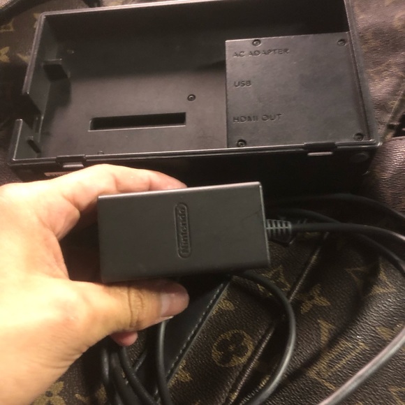 Nintendo switch fortnite edition - Picture 5 of 8